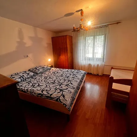 Apartma Pr'csrlu Rut
